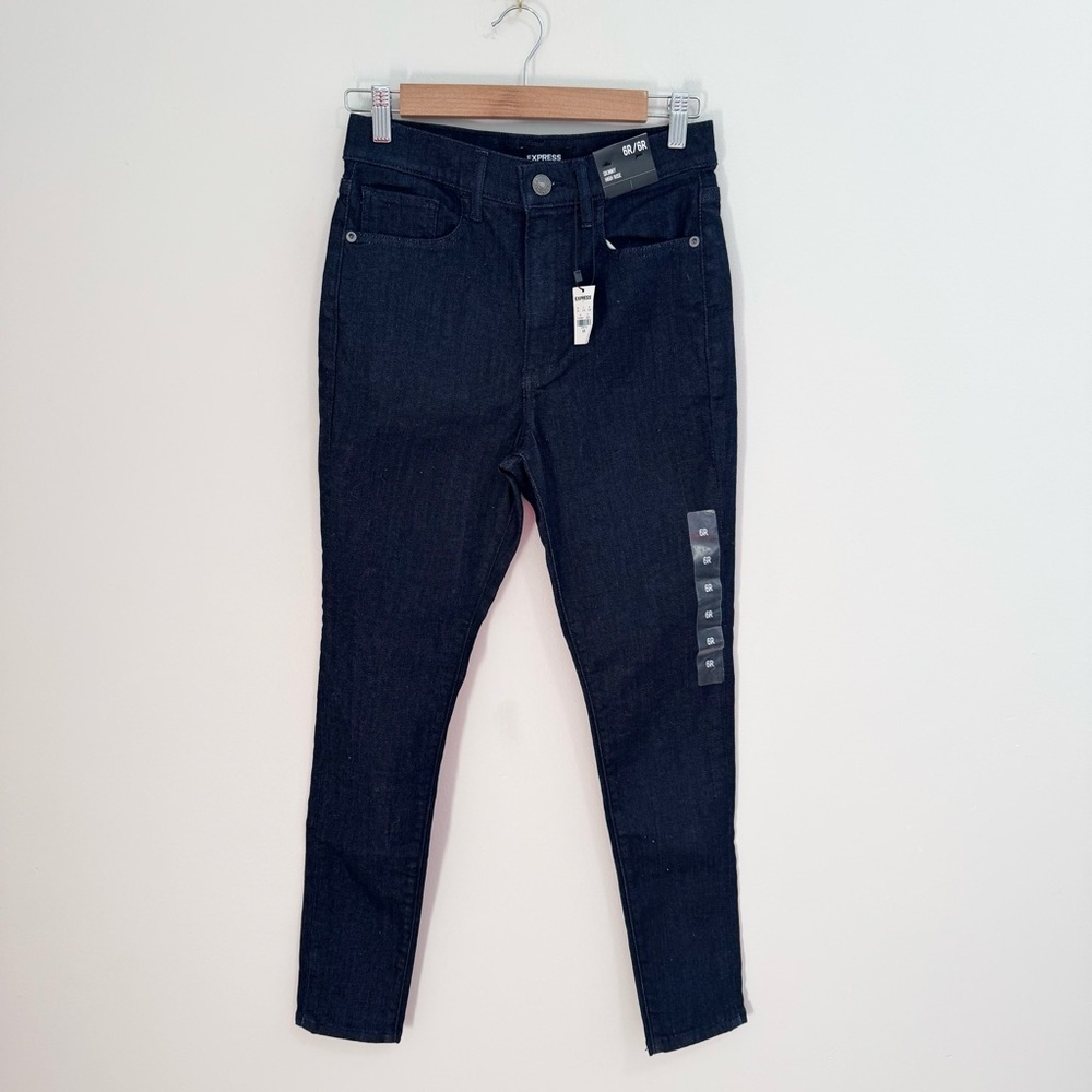 Express NWT Dark Wash Skinny Jeans